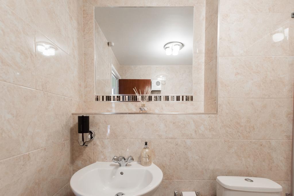 Stratford Saffron Apartment London